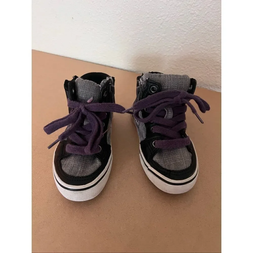 Batman Bat Wings Athletic Sneakers for toddler boy/girl size 7